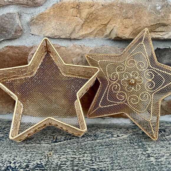 FIRM!  Pier I Star Nesting Baskets (Set of 2) - Picture 7 of 9